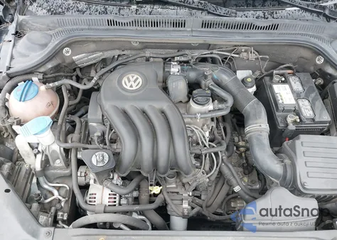 2015 Volkswagen Jetta 2.0L S из США, поврежденный, VIN 3VW2K7AJ1FM332065